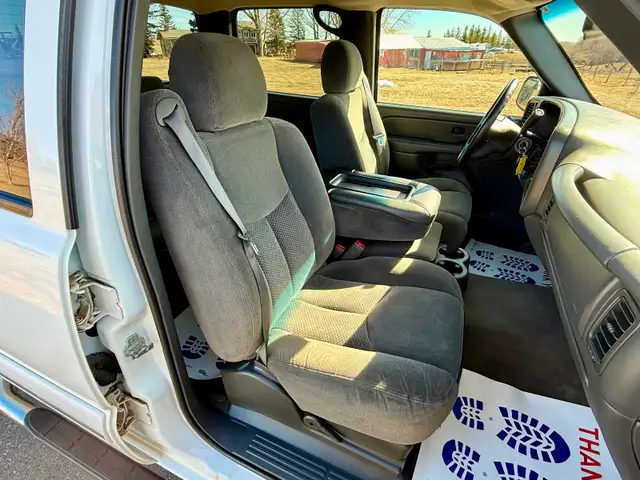 2007 Chevrolet Silverado 2500HD 6L GAS LS 4x4  VERY CLEAN - Photo 13