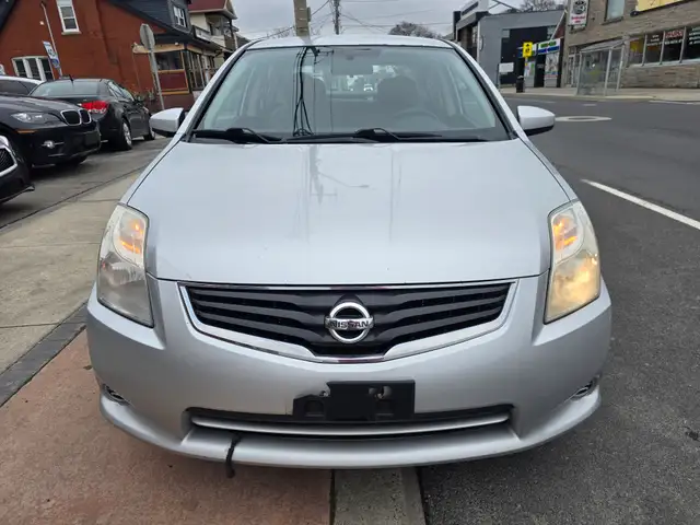 2012 Nissan Sentra - Photo 2