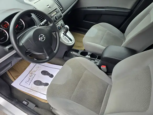 2012 Nissan Sentra - Photo 10