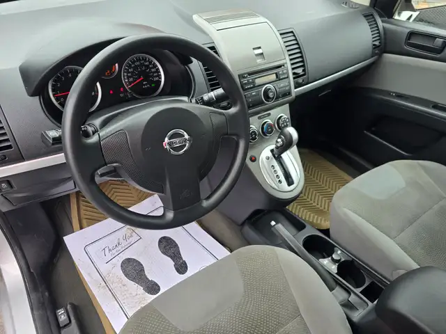 2012 Nissan Sentra - Photo 11
