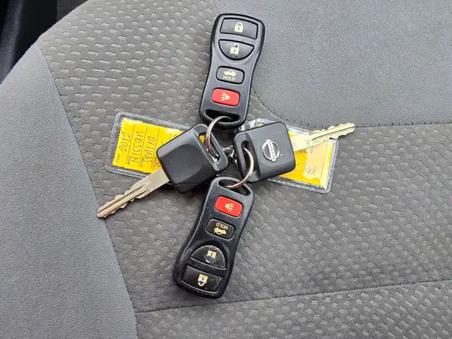 2012 Nissan Sentra - Photo 17