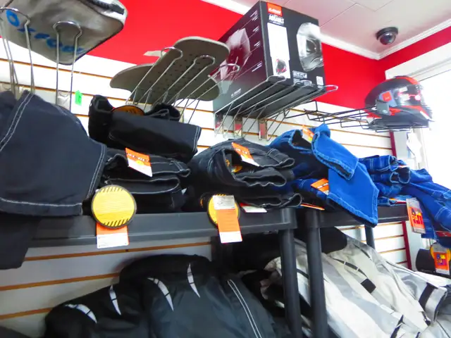 Milwaukee Motorcycle Jeans NEW In Stock Re-Gear Oshawa - Photo 3