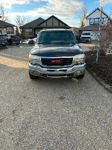 2003 GMC Sierra 4x4 SLE 2500 Series, pickup,6.0 motor $6500