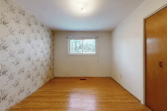 Just Listed! 827 Legge Court Newmarket - Photo 5