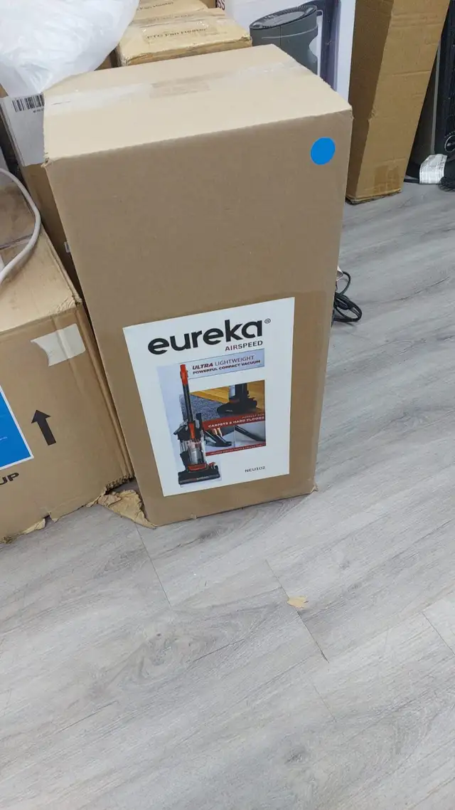 Vacuum Eureka  NEU102 - Airspeed Ultra LightWeight Powerful Comp