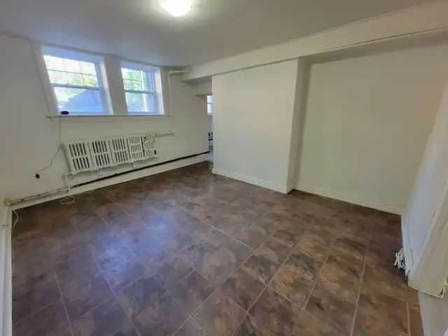 ALCADE APARTMENTS 720 DORCHESTER AVE LG 2BR LOWER LEVEL AVAILABL - Photo 4