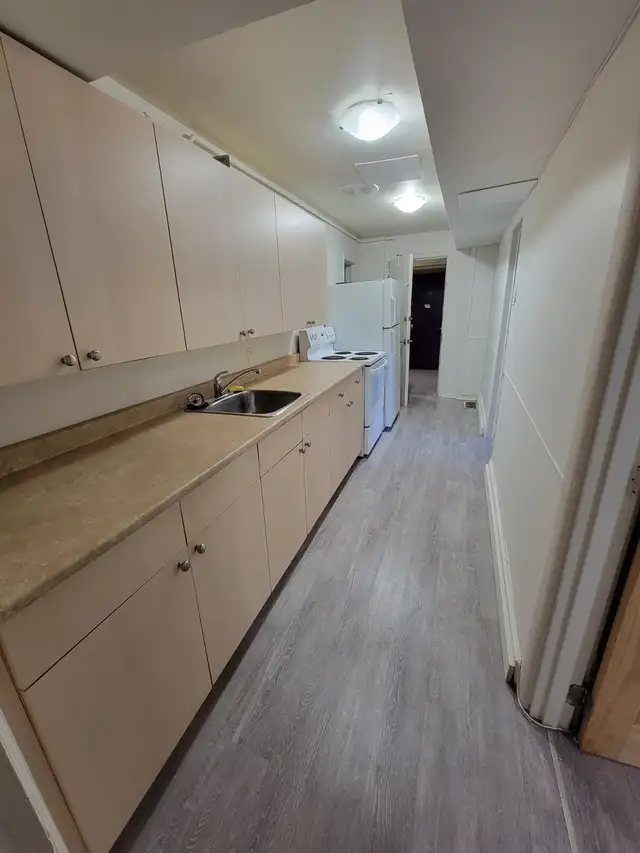 ALCADE APARTMENTS 720 DORCHESTER AVE LG 2BR LOWER LEVEL AVAILABL - Photo 7