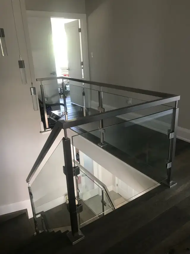 STAIR RAILING GLASS PARTITION OFFICE GLASS ENTRANCES DOORS ENCLO - Photo 3