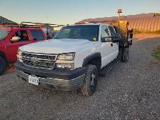 2005 Chevrolet crew cab dump