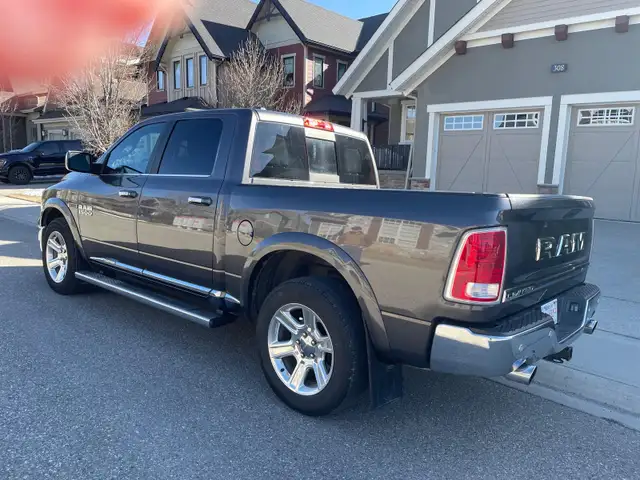 2016 RAM 1500 LIMITED LONGHORN ECO DIESEL- ONE OWNER - Photo 2