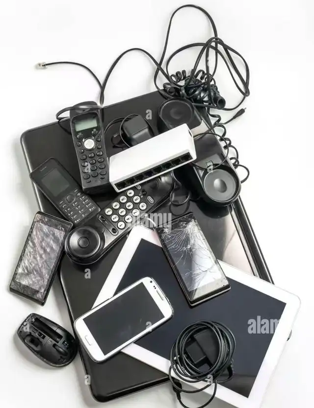 WE ARE SCRAP YARD - Photo 6