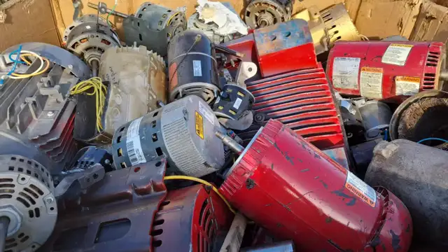 WE ARE SCRAP YARD - Photo 8