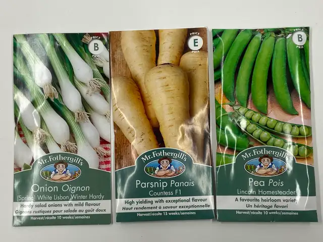 Vegetable Seeds. Beans, Onion, Peas, Parsnip, Beets, Lettuce - Photo 3