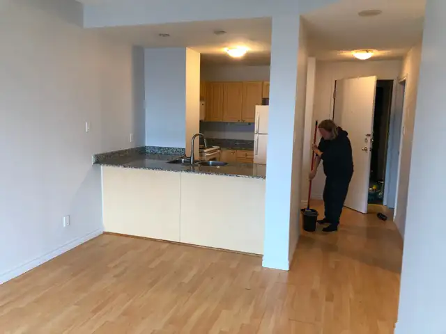 2 Bedroom/2bathroom Condo $2095/Downtown Hamilton/Go-Train - Photo 5