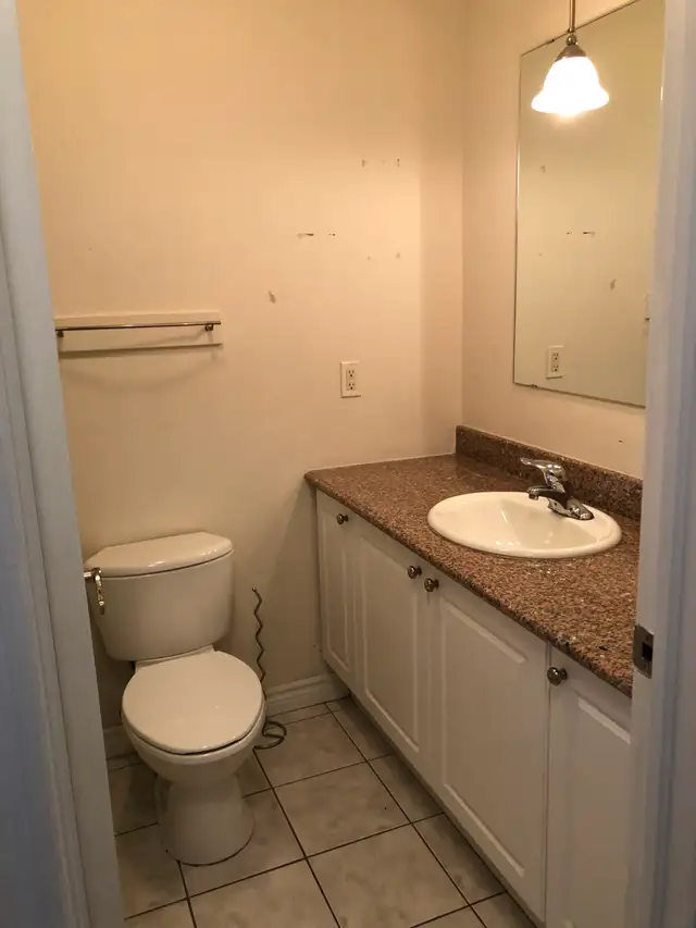 2 Bedroom/2bathroom Condo $2095/Downtown Hamilton/Go-Train - Photo 15