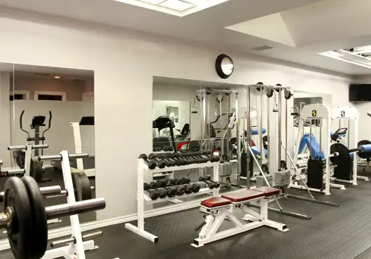 2 Bedroom/2bathroom Condo $2095/Downtown Hamilton/Go-Train - Photo 17