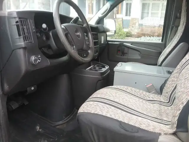 2015 GMC SAVANA 3500 EXTENDED CARGO VAN - Photo 9