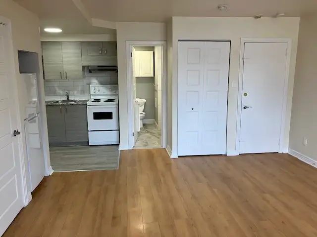 1 1/2 rénové à Dorval près des services - Photo 9