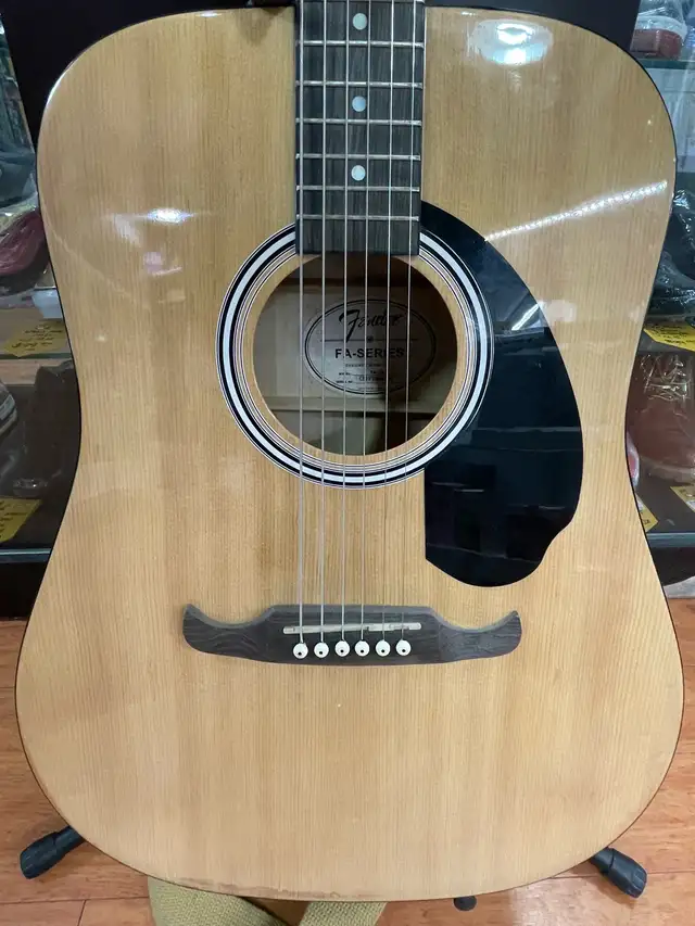 AS-IS FENDER ACOUSTIC GUITAR - Photo 2