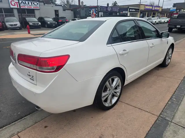 2010 Lincoln MKZ - Photo 7