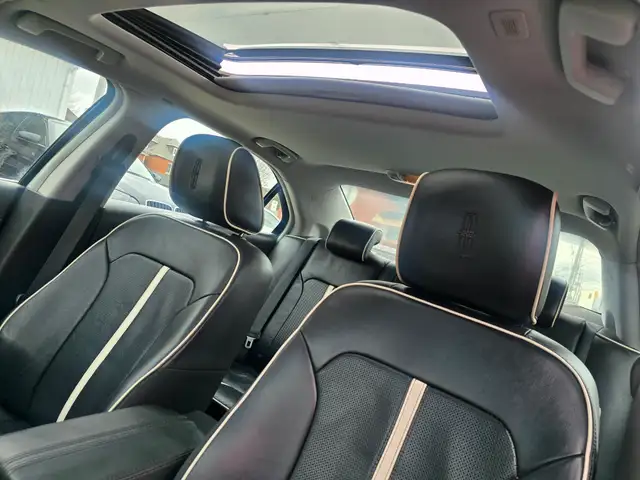 2010 Lincoln MKZ - Photo 21