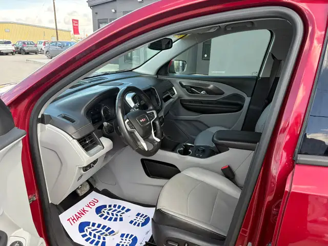 2018 GMC TERRAIN SLT - LEATHER SEATS - NAV - POWER LIFTGATE - Photo 10