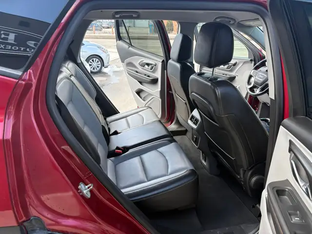 2018 GMC TERRAIN SLT - LEATHER SEATS - NAV - POWER LIFTGATE - Photo 20