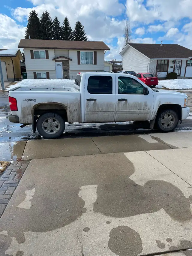 2010 Chev Silverado 1500 LS Crewcab - Photo 5