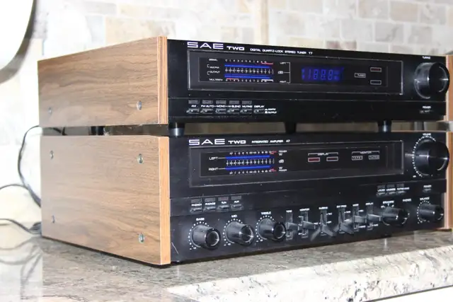 VINTAGE AUDIOPHILE Perfect Sae Amplifer/Tune Combo - Photo 3