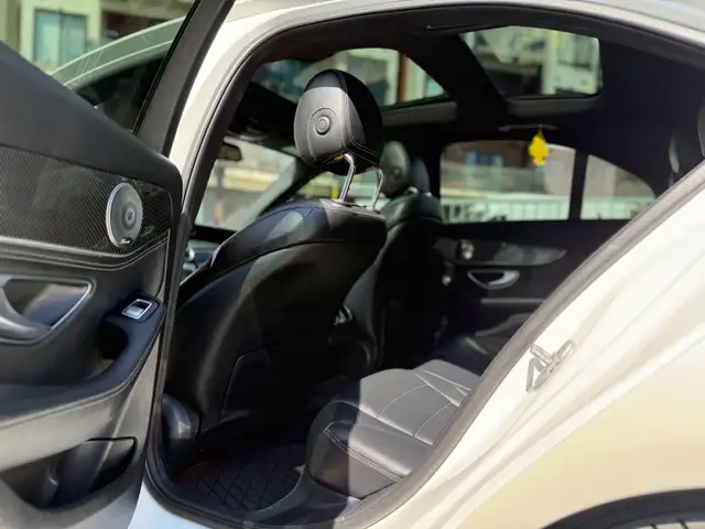 Mercdes C amg - Photo 8