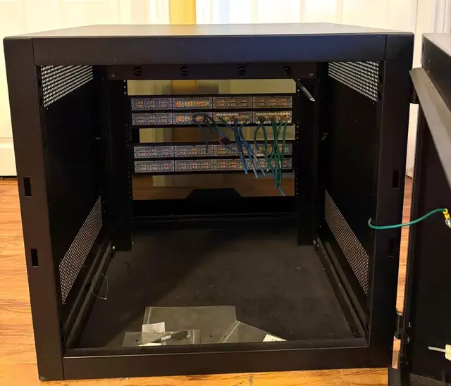 Legrand SWM12RUPL-26-26 12U Swing-Out Wall-Mount Network Cabinet - Photo 4