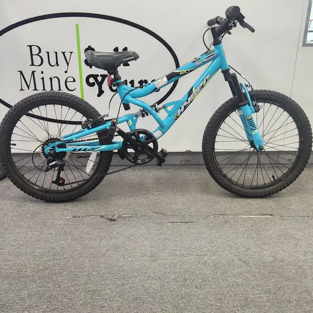 Hyper Bear Mountain Kids Bike