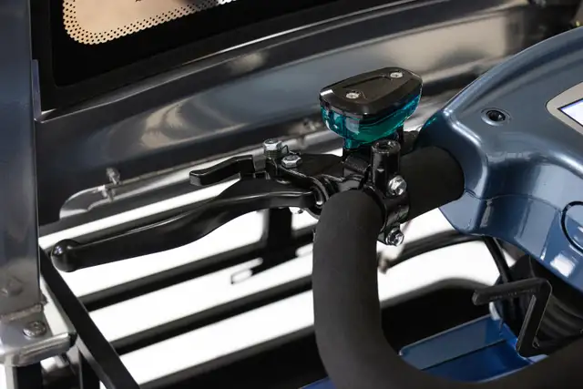 Loadrider - Mobility Scooter with Roof and Rain Cover - Photo 8