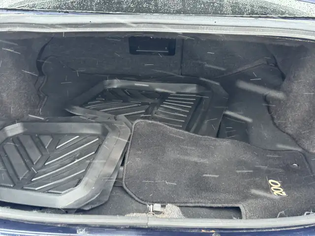 2014 Chrysler 200 Touring - Photo 8