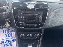 2014 Chrysler 200 Touring - Photo 16