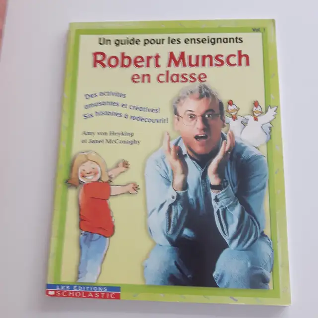 LIVRE NEUF JEUNESSE DE ROBERT MUNSCH EN CLASSE 60 PAGES: $5.00