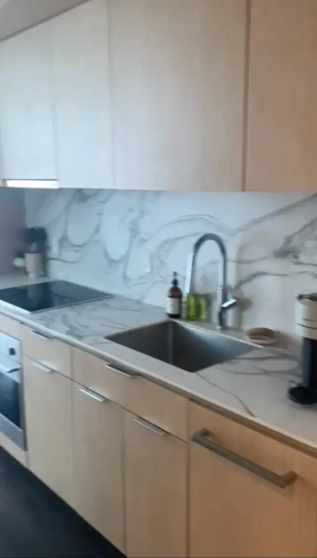 Luxury 1BR Condo Downtown (Furnished, Gym, Pool) – May 1 - Photo 3