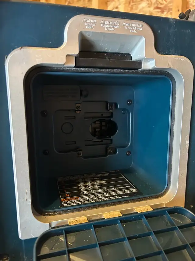 Bosch PB10 Jobsite Radio - Photo 5