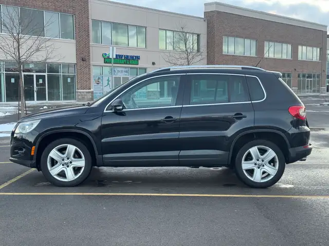 2011 Volkswagen Tiguan HIGHLINE 4 MOTION - Photo 4