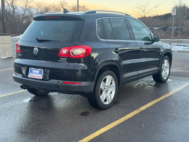 2011 Volkswagen Tiguan HIGHLINE 4 MOTION - Photo 9