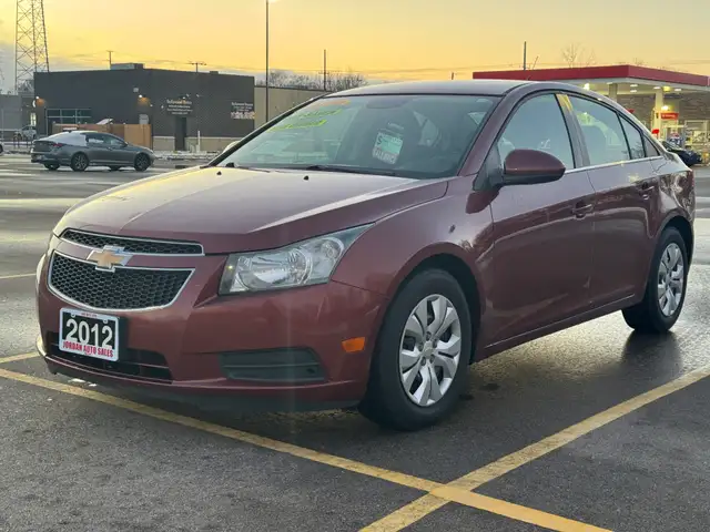 2012 Chevrolet Cruze LT Turbo w/1SA - Photo 3