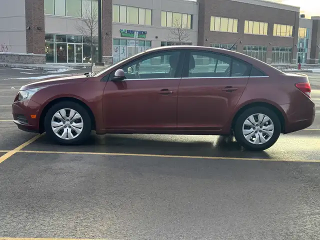 2012 Chevrolet Cruze LT Turbo w/1SA - Photo 4