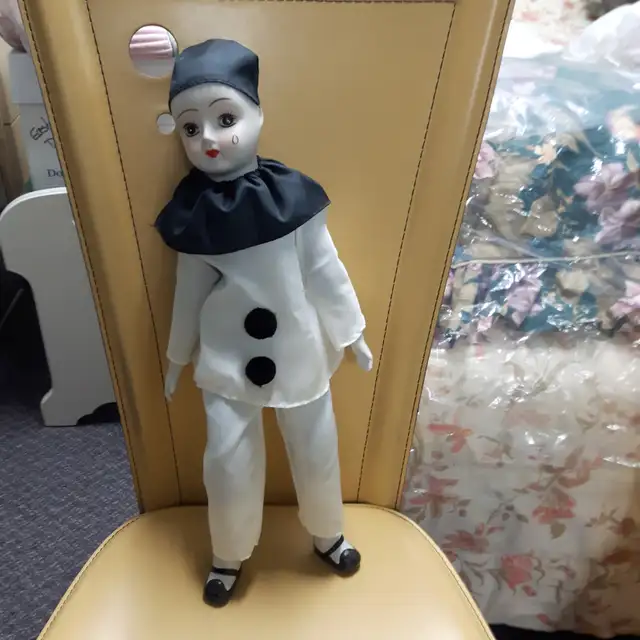 GRAND TOUTOU ULTRA-DOUX 14'HAUT, BEAU CADEAU D'ENFANT: $10.00