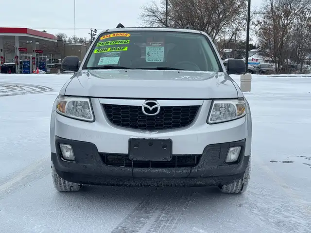 2010 Mazda Tribute GX I4 AWD - Photo 2