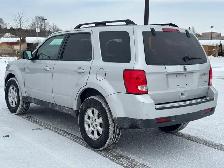 2010 Mazda Tribute GX I4 AWD - Photo 5