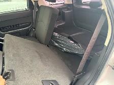 2010 Mazda Tribute GX I4 AWD - Photo 17