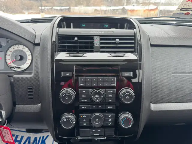 2010 Mazda Tribute GX I4 AWD - Photo 20
