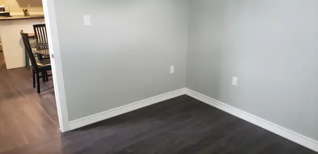 Elegant   one bedroom legal  basement for  rent in Brampton ( Qu - Photo 5