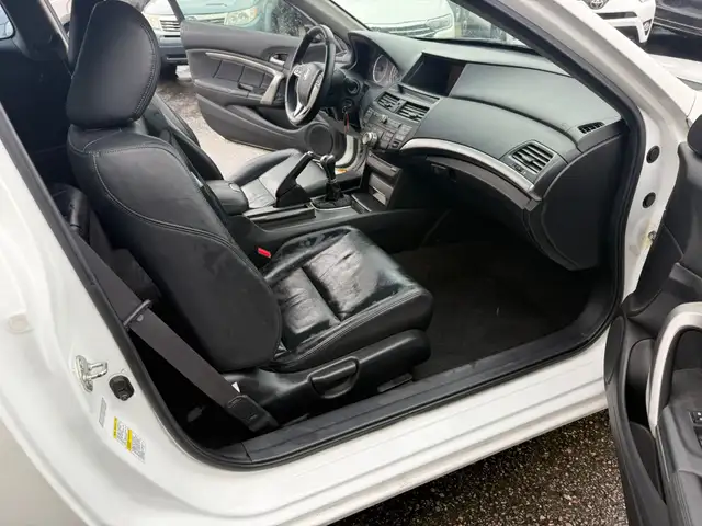 2009 Honda Accord Cpe EX-L • Navigation Well Maintained - Photo 17