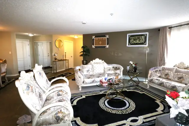 Clareview Junction - Photo 2